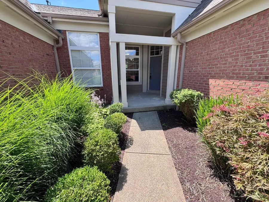 893 Cypresspoint Court, Pierce, OH 45245 - #2