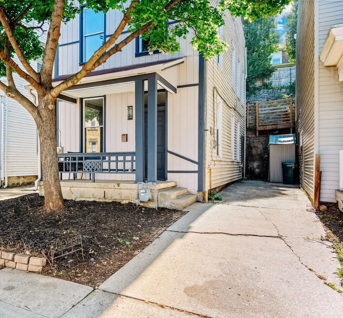 2224 Victor Street, Cincinnati, OH 45219 - #1