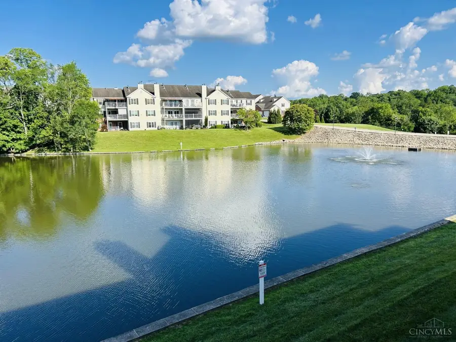 5174 Shoreview Run, Green, OH 45248 - #3