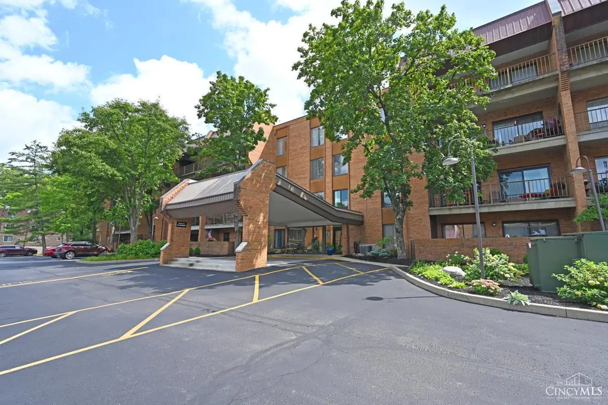 3533 Amberacres Drive #304, Cincinnati, OH 45237 - #1