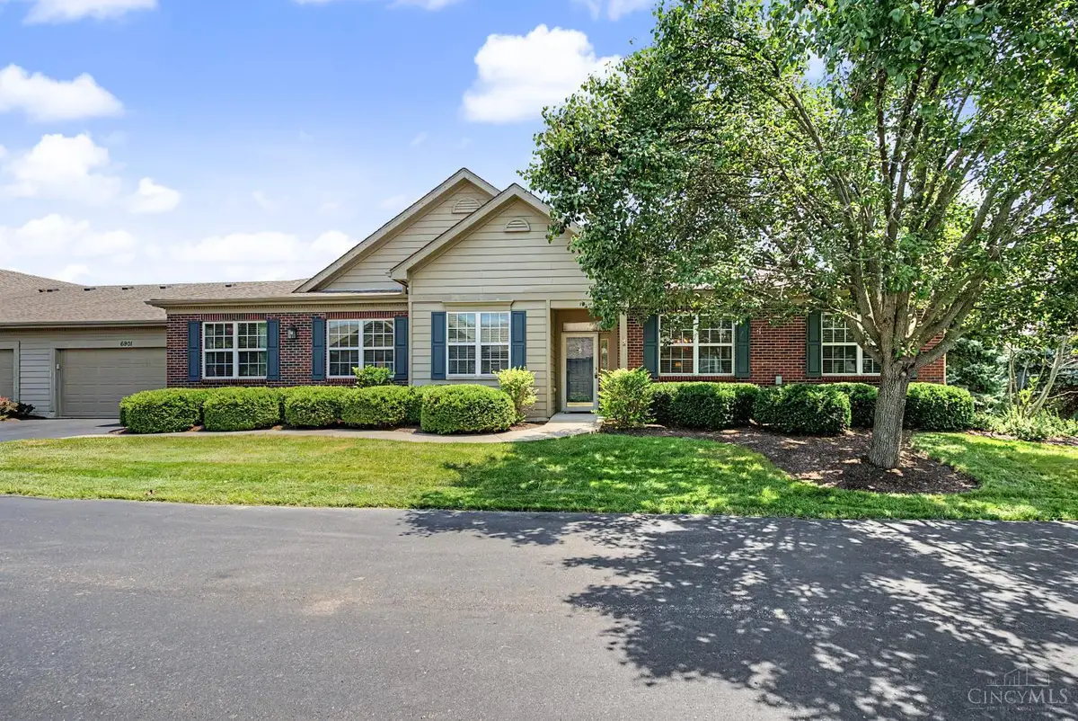 6901 Gentry Lane, Deerfield, OH 45040 - #1