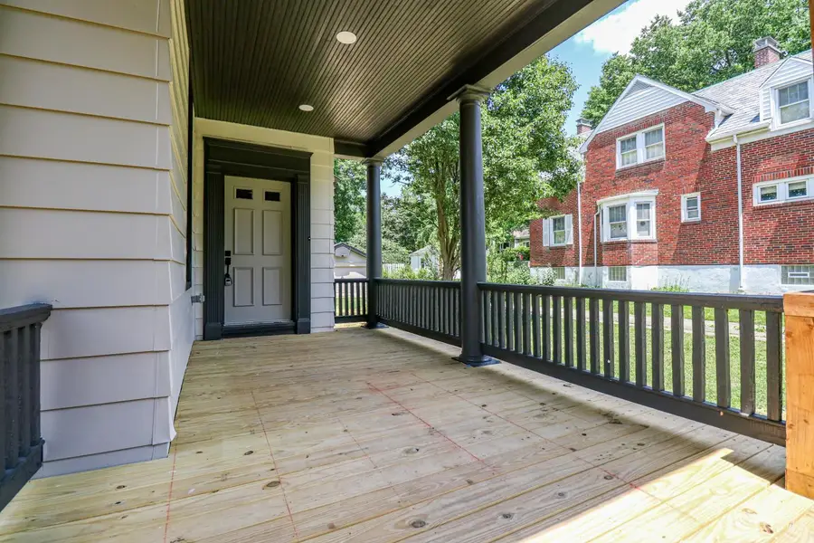 3020 Daytona Avenue, Cincinnati, OH 45211 - #3