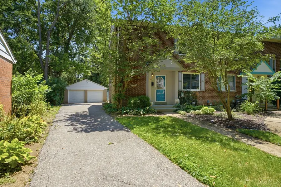 118 Burley Circle, Greenhills, OH 45218 - #3
