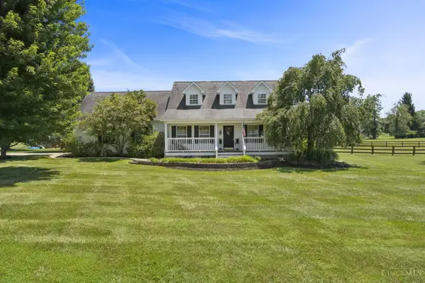 28 Waynoka Drive, Franklin Twp, OH 45171