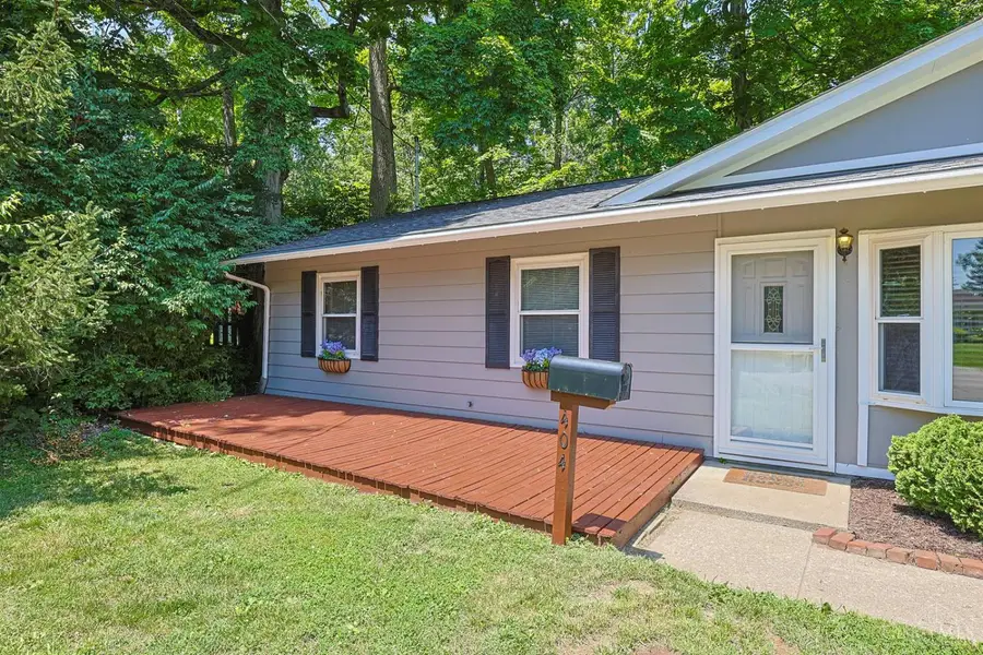 404 Mohican Drive, Loveland, OH 45140 - #2