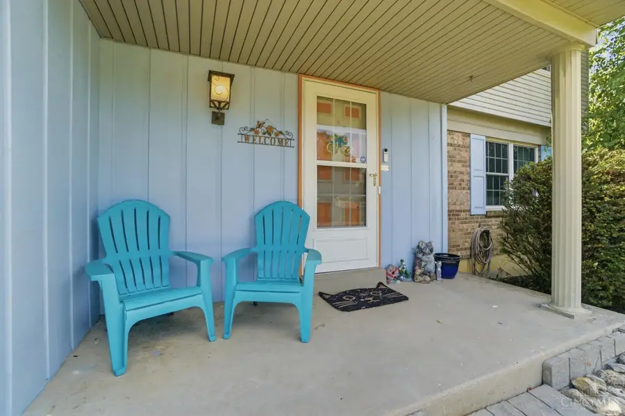 633 Glensprings Drive, Springdale, OH 45246 - #3