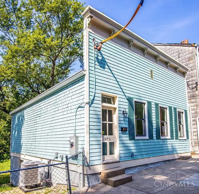 671 Delhi Avenue, Cincinnati, OH 45204 - #3