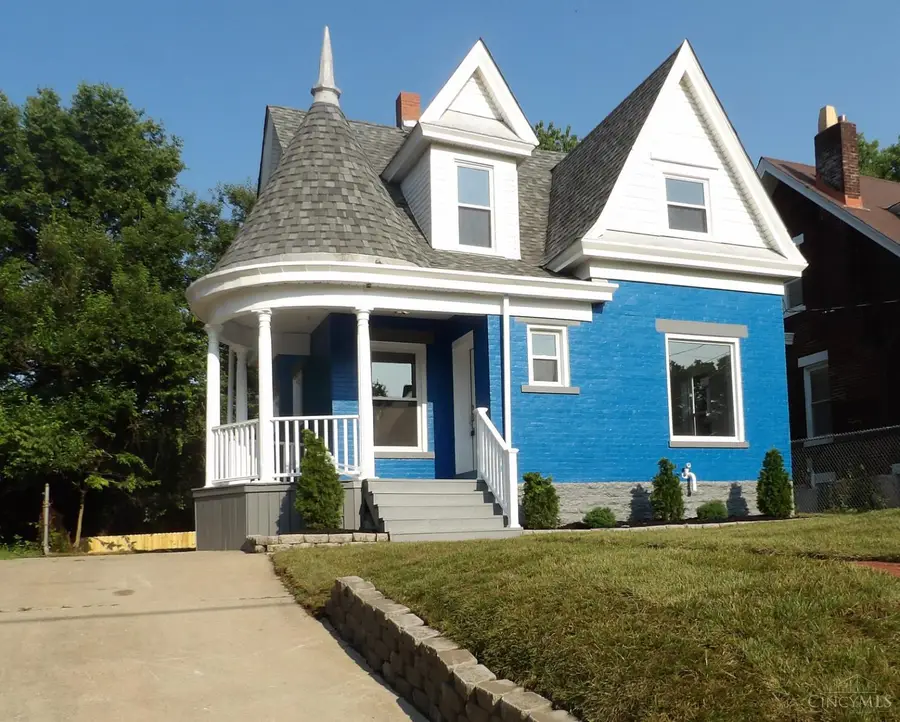 753 Wells Street, Cincinnati, OH 45205 - #3