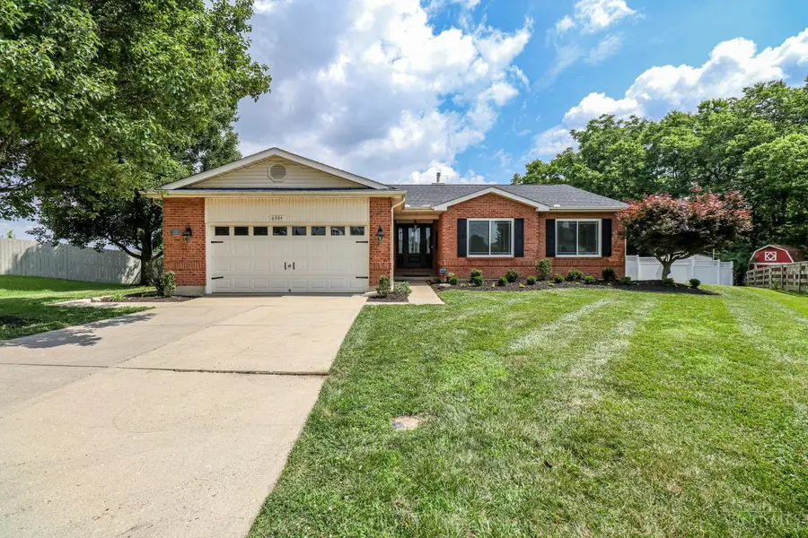 6984 Hunters Moon Court, Fairfield, OH 45011 - #2