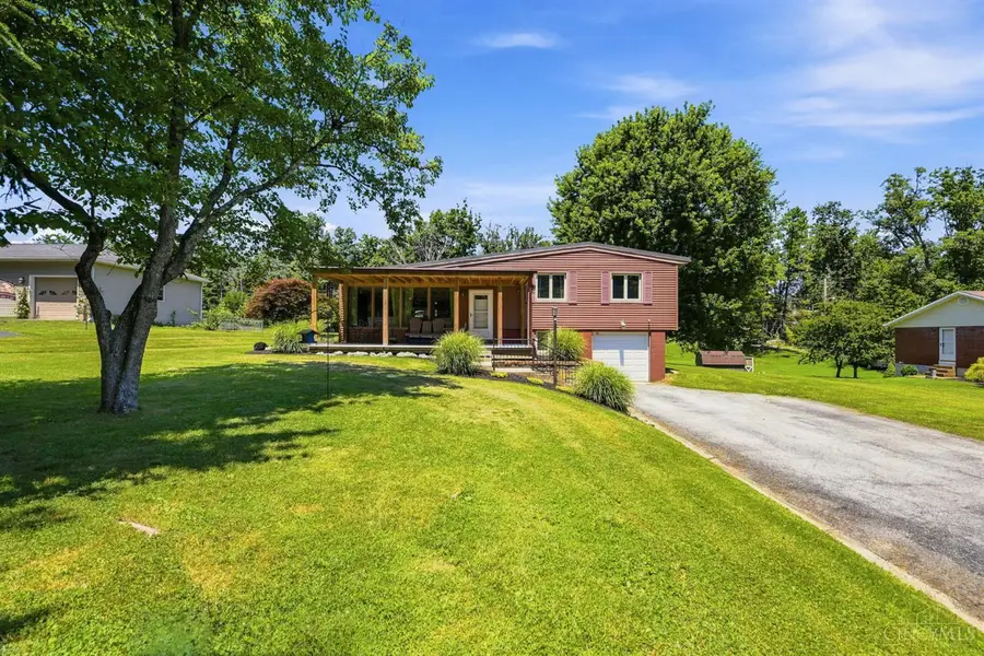 338 Chillicothe Avenue, Hillsboro, OH 45133 - #2