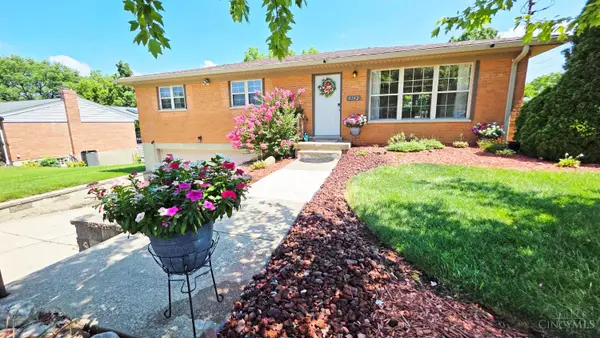 4142 Clearpoint Drive, Green Twp, OH 45247