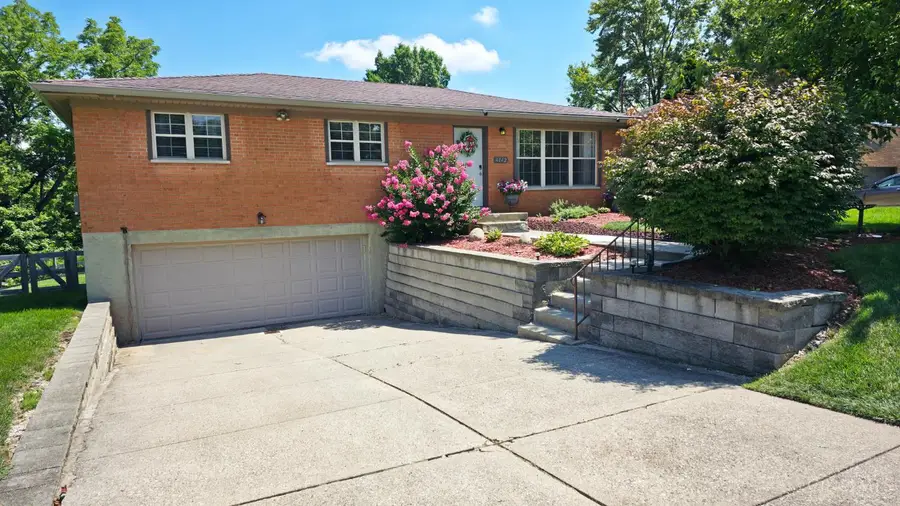 4142 Clearpoint Drive, Green, OH 45247 - #3