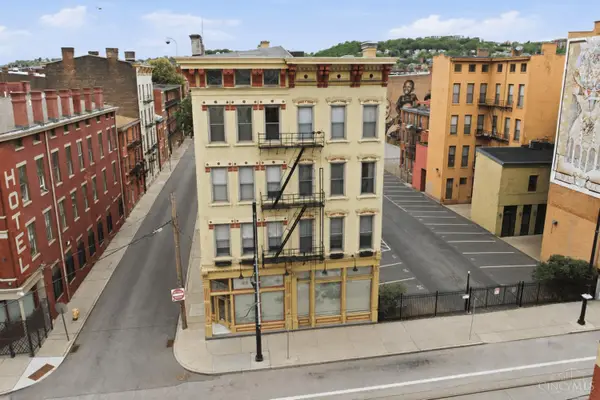 20 W Twelfth Street #403A, Cincinnati, OH 45202