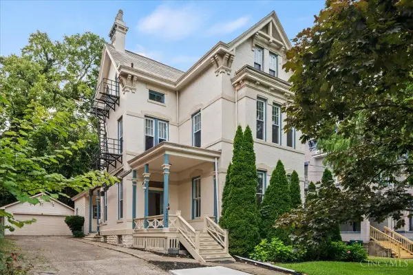 2523 Moorman Avenue, Cincinnati, OH 45206