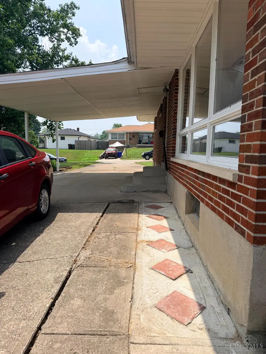 1194 Briarwood Drive, Hamilton, OH 45013 - #2