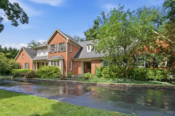 8100 Chinquapin Lane, Indian Hill, OH 45243