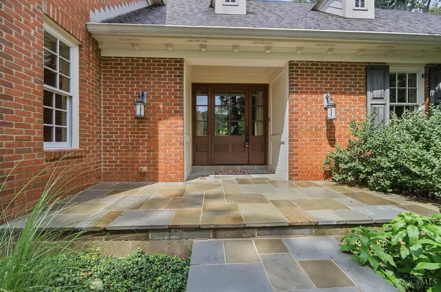 8100 Chinquapin Lane, Indian Hill, OH 45243 - #3