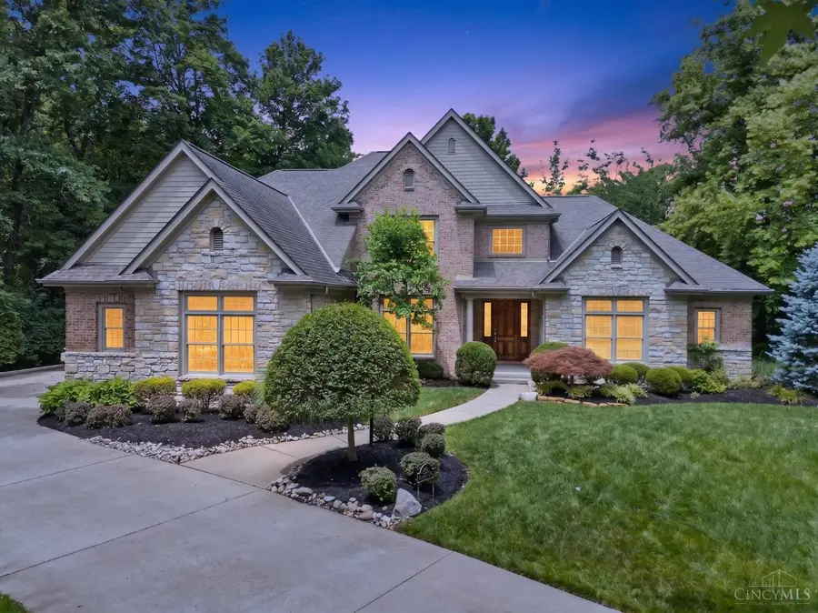 6607 Red Hawk Court, Warren, OH 45039 - #2