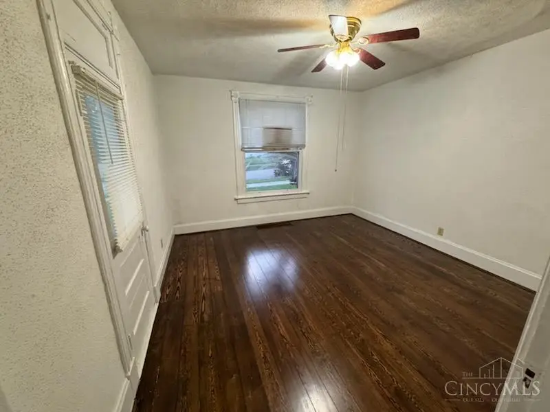 146 Sherman Avenue, Hamilton, OH 45013 - #3