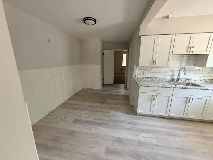 5855 Lathrop Place, Cincinnati, OH 45224 - #3