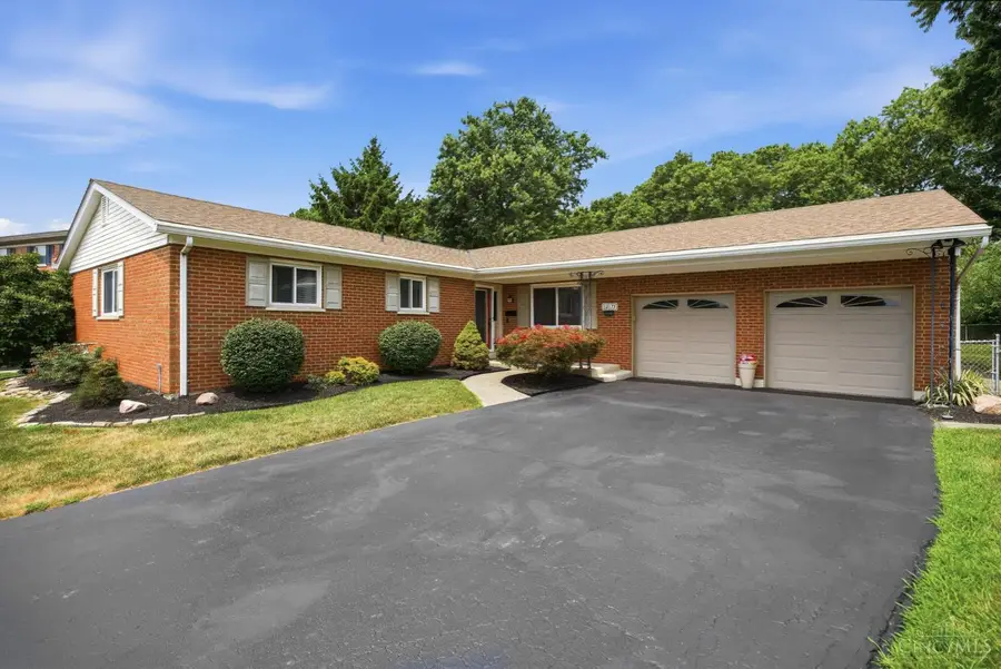 12175 Bath Court, Sharonville, OH 45241 - #2
