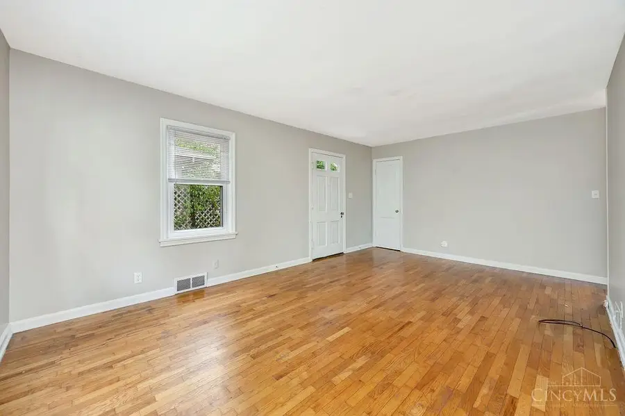 706 S Campus Avenue, Oxford, OH 45056 - #3