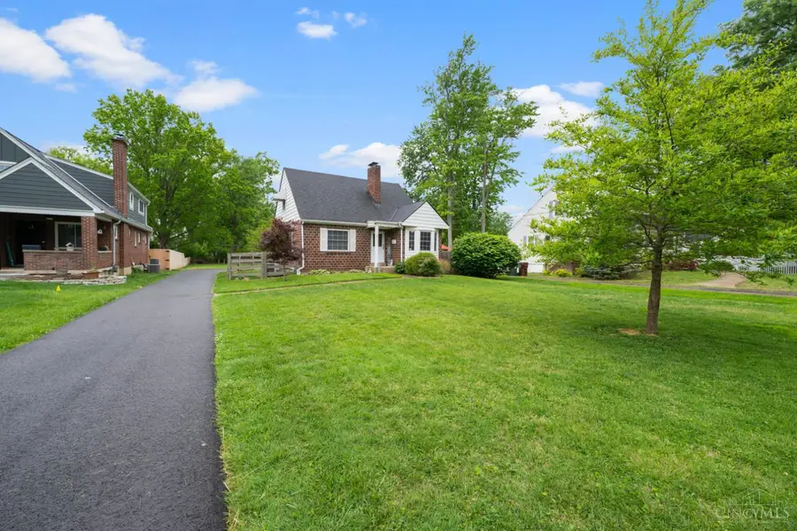 4641 Belleview Avenue, Blue Ash, OH 45242 - #2
