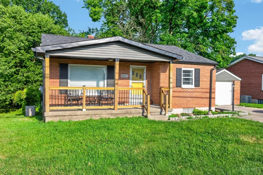 4623 River Road, Fairfield, OH 45014 - #2