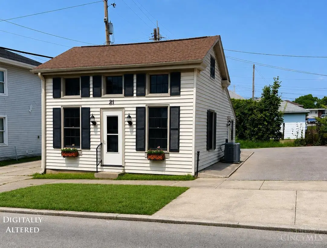 21 N E Street, Hamilton, OH 45013 - #1