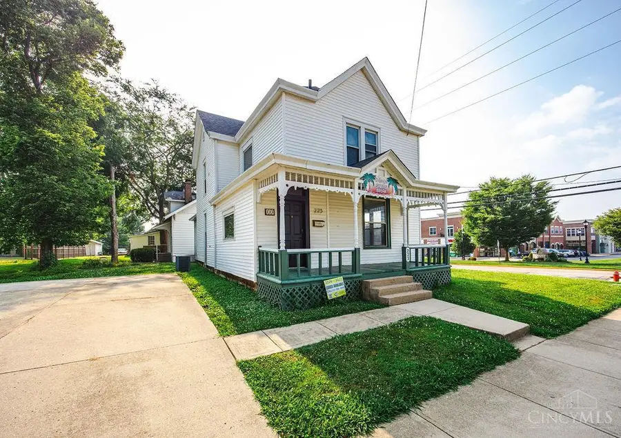 223 S College Avenue, Oxford, OH 45056 - #2