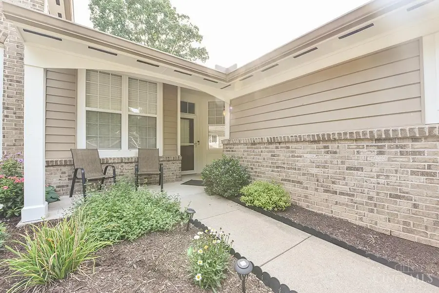 5958 Castlewood Crossing, Mulberry, OH 45150 - #2