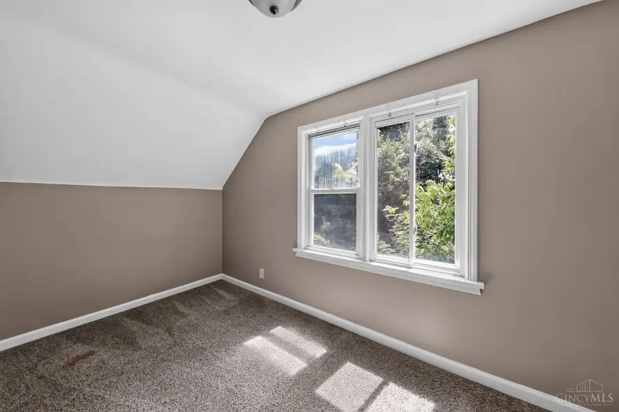1911 Ashbrook Drive, Cincinnati, OH 45238 - #3