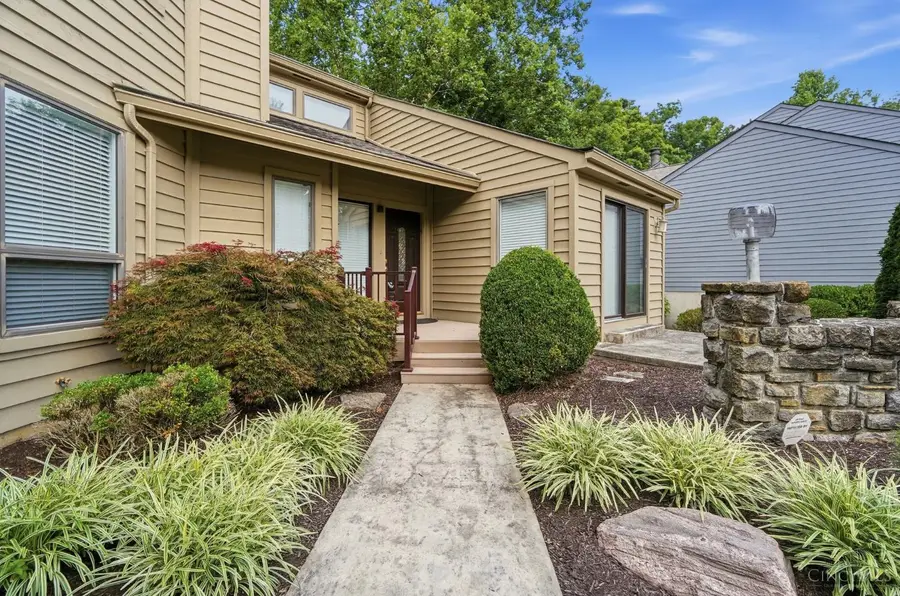 15 Falling Brook Lane, Blue Ash, OH 45241 - #2