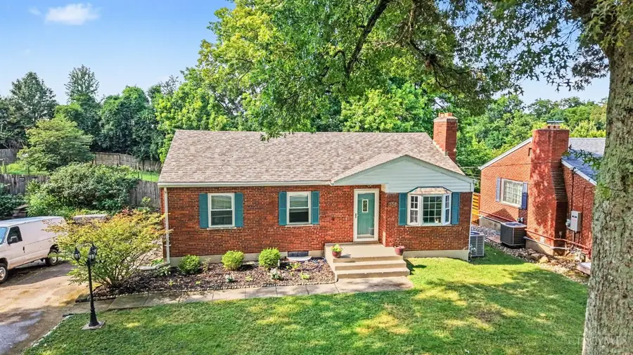 558 E State Road, Cleves, OH 45002 - #2