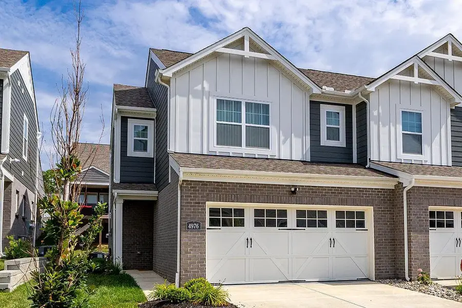 4976 Pebble Ct, Liberty, OH 45011 - #2