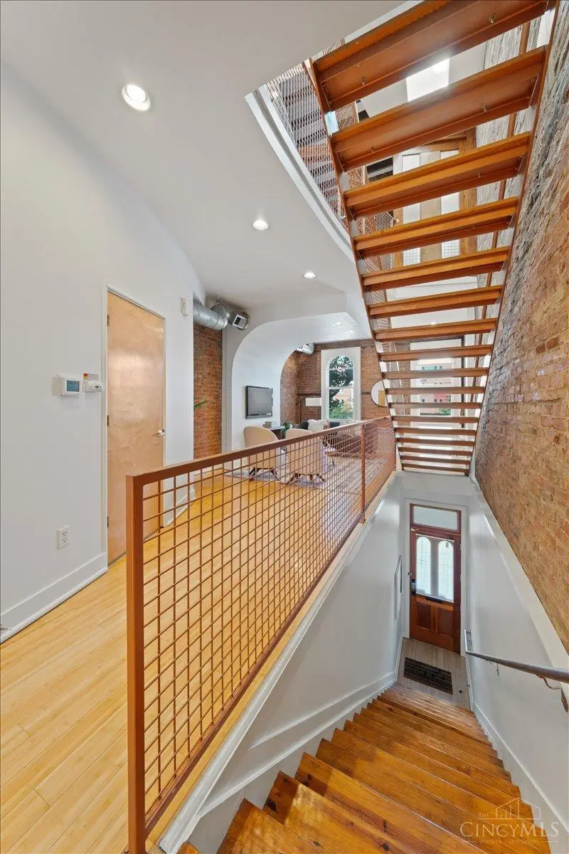 1122 Race Street #201A, Cincinnati, OH 45202 - #2