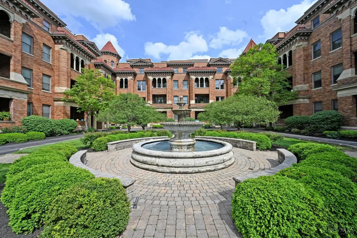 2356 Park Avenue #10, Cincinnati, OH 45206 - #1