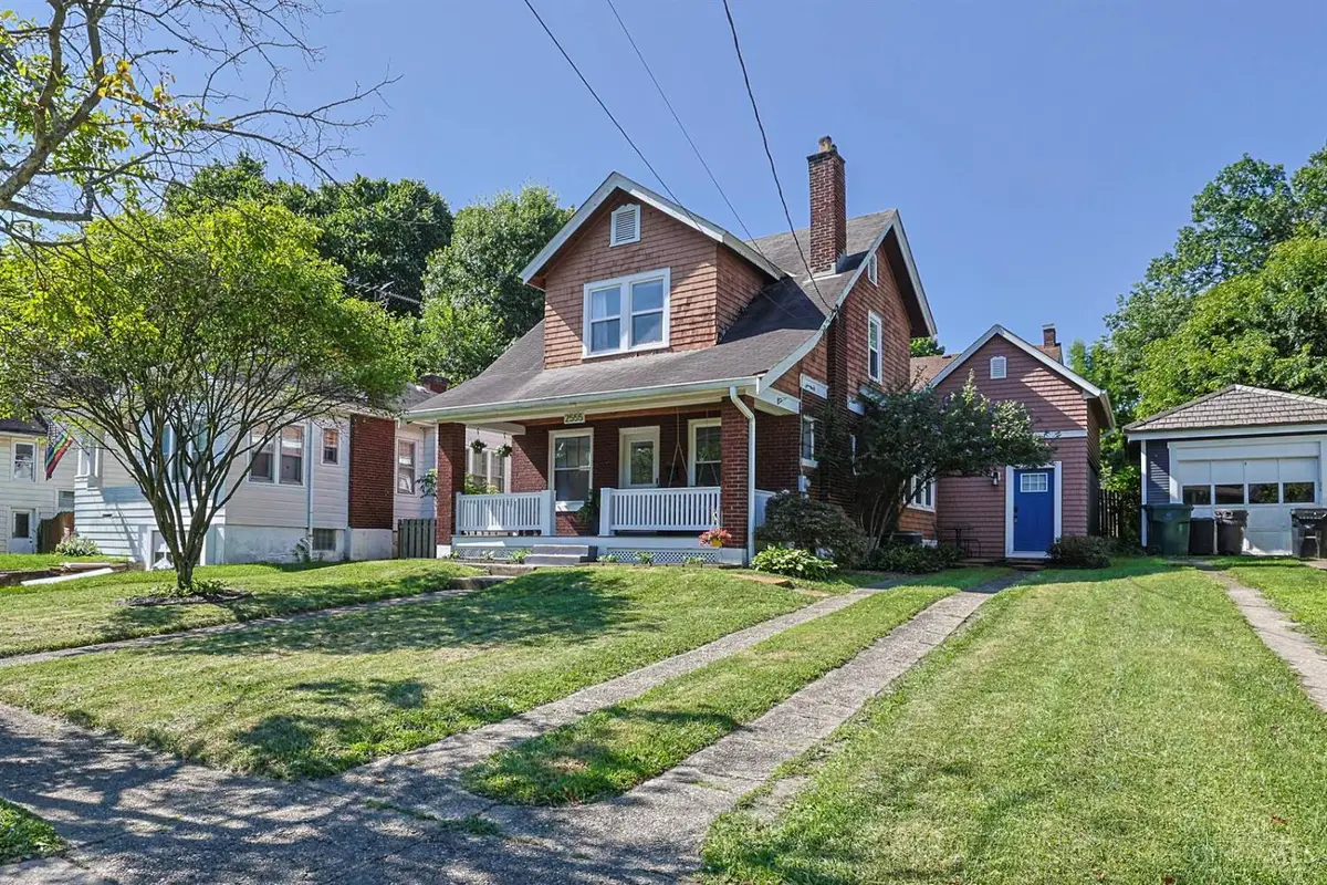 2555 Ridgeland Place, Cincinnati, OH 45212 - #1