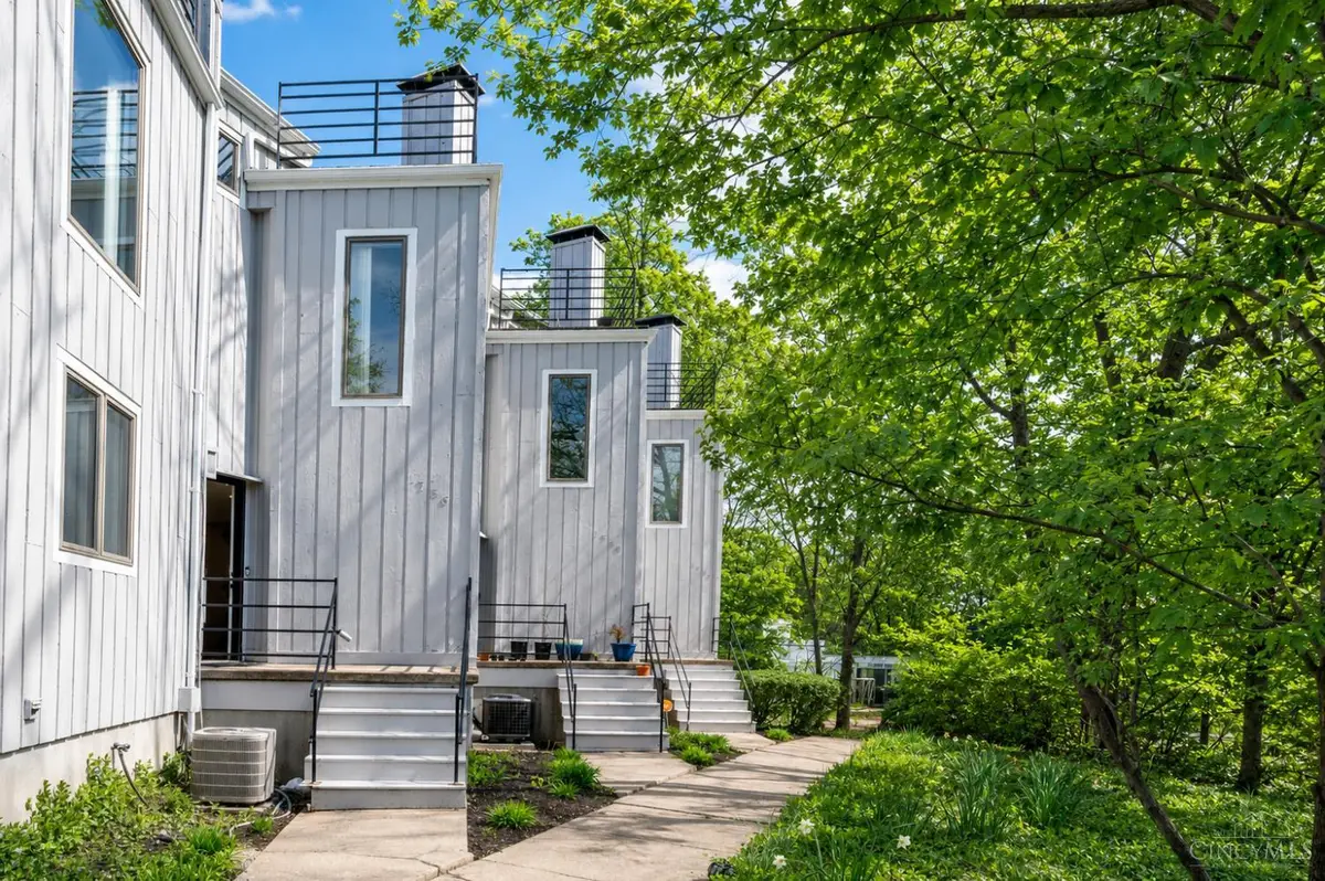 1756 Wm H Taft Road, Cincinnati, OH 45206 - #1