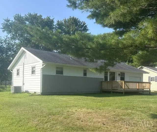 5201 Ash Grove Avenue, Blanchester, OH 45107 - #1
