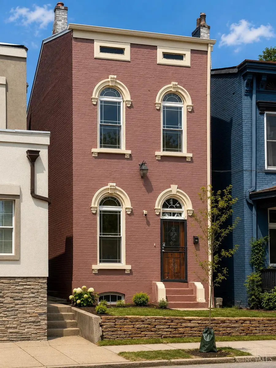 926 Findlay Street, Cincinnati, OH 45214 - #2