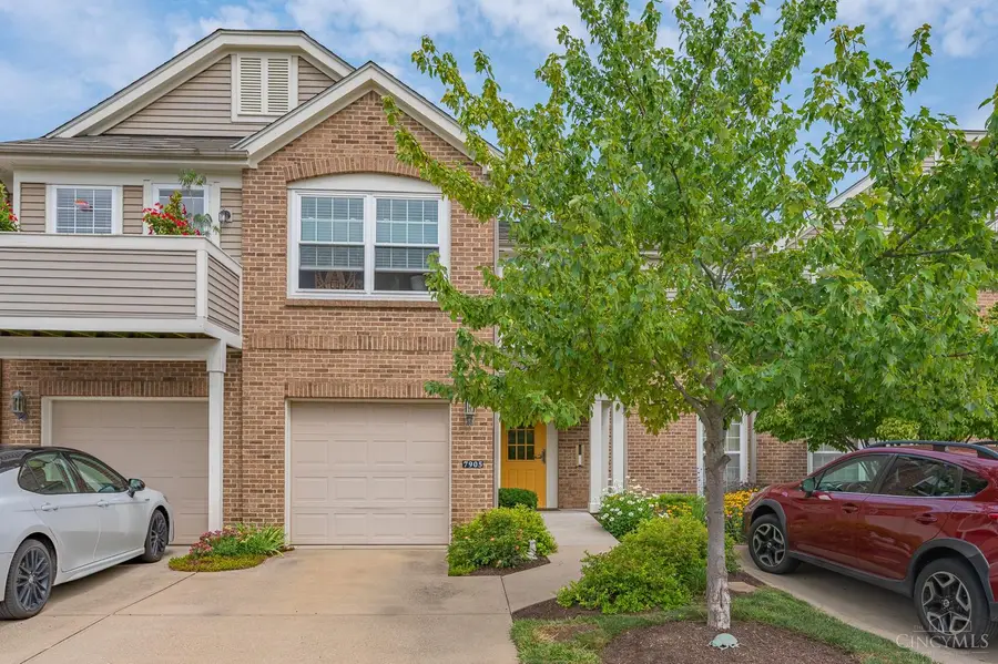 7905 Ramble View #302, Finneytown, OH 45231 - #2