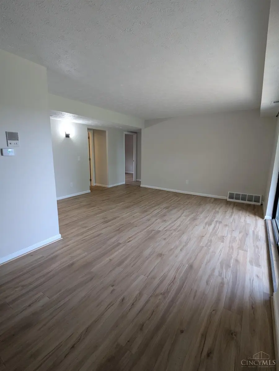 355 Grand Avenue #105, Cincinnati, OH 45205 - #2