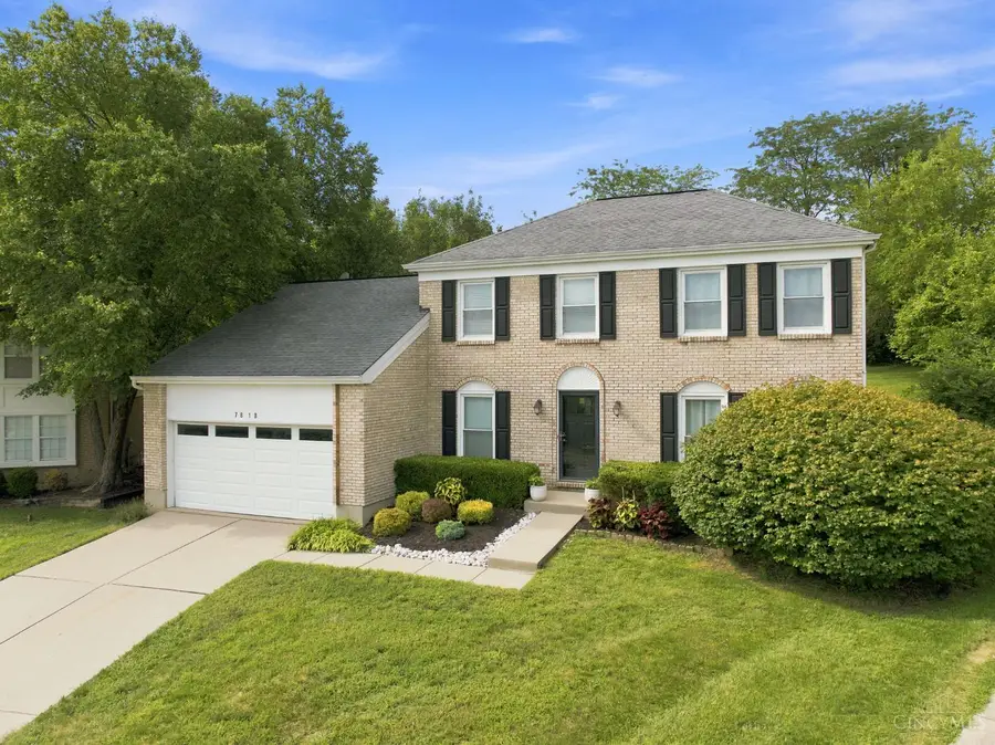 7818 Hollow Oak Court, Beckett Ridge, OH 45069 - #2