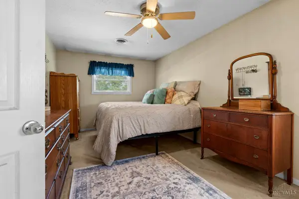 8878 Twincreek Drive, Franklin, OH 45005