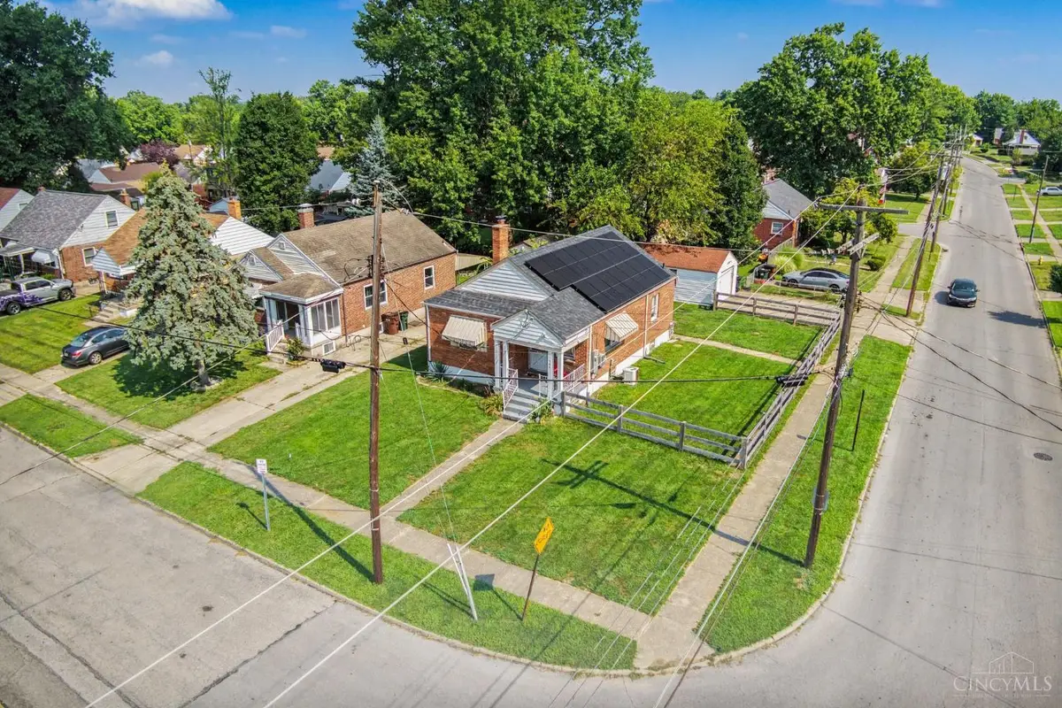 1900 Knollridge Lane, Cincinnati, OH 45231 - #1