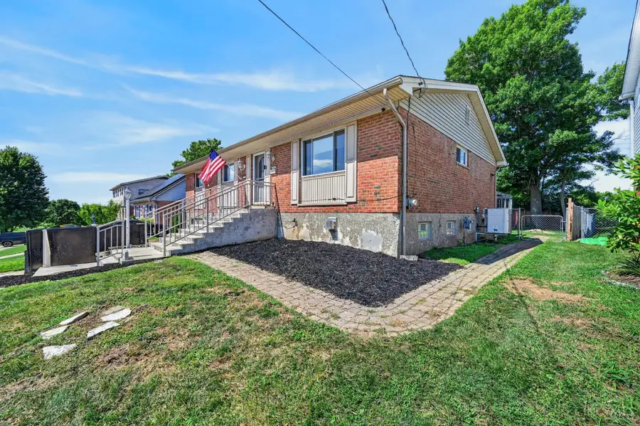 511 Milgin Drive, Delhi, OH 45238 - #3