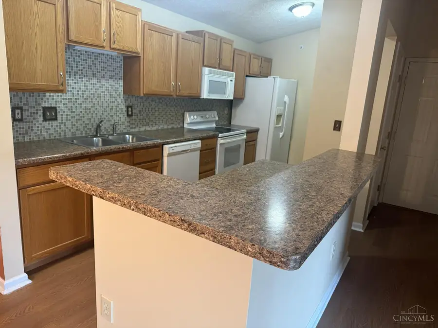 7506 Shawnee Ln Apt 369, West Chester, OH 45069 - #3