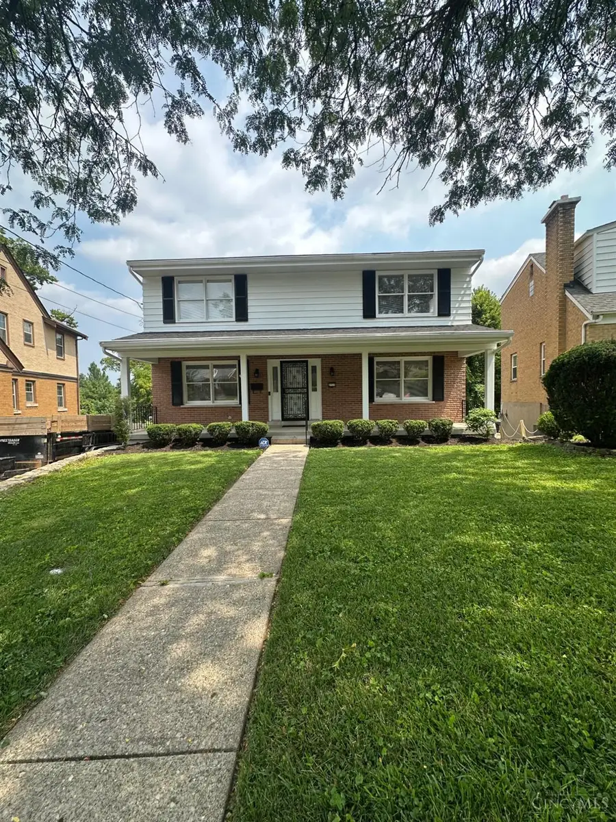 2715 Powell Drive, Cincinnati, OH 45211 - #2