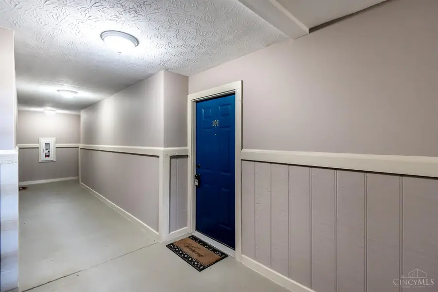 4220 Endeavor Drive #37101, Colerain, OH 45252 - #2
